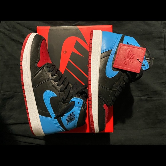 Nike Air Jordan High OG “UNC To Chicago” - Picture 2 of 10